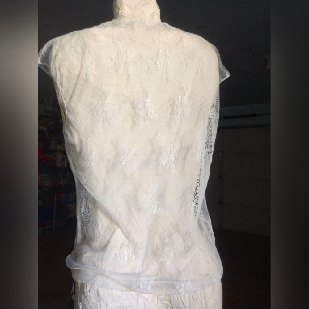 Elegant White Lace Top